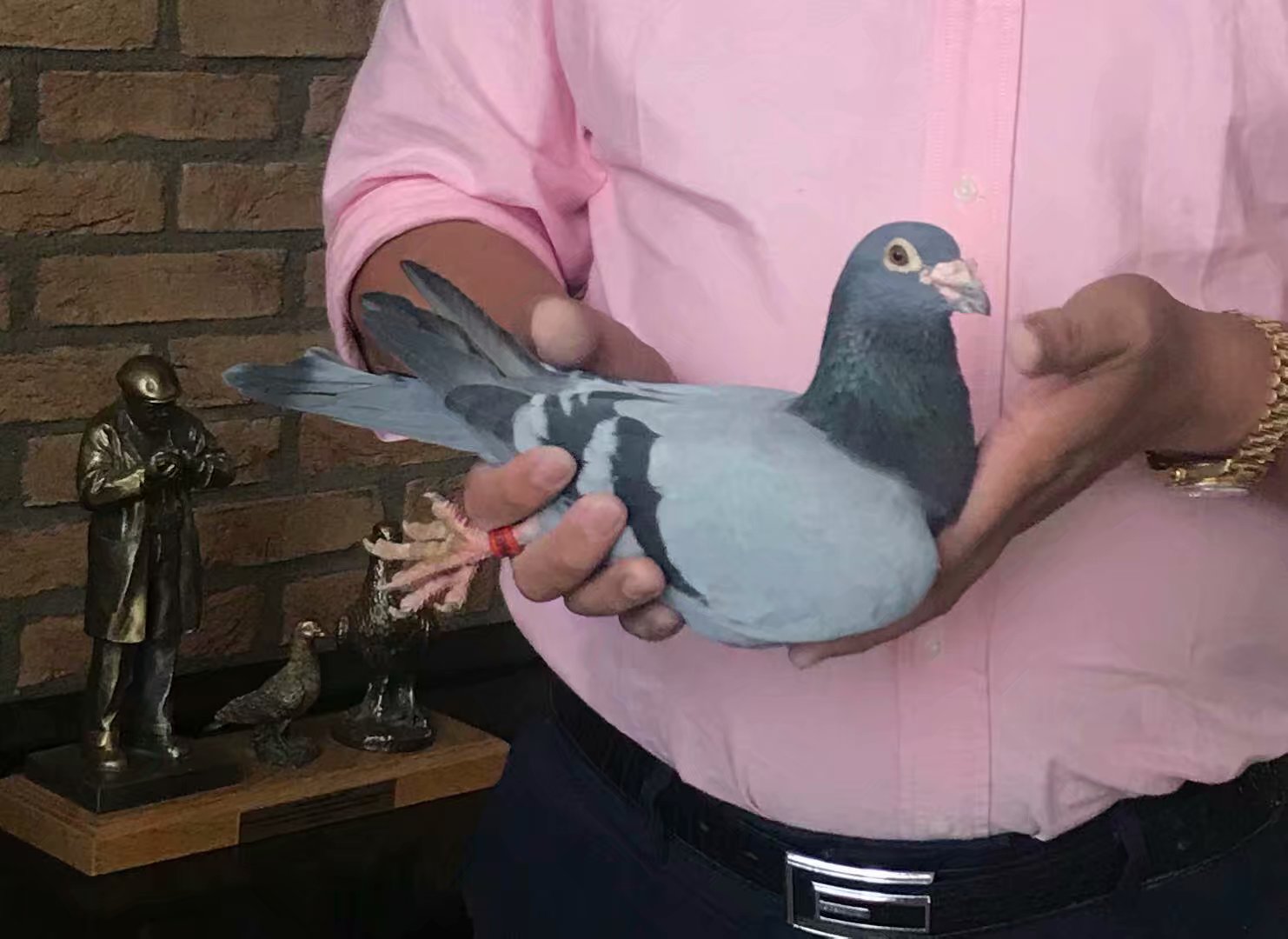 Сħ