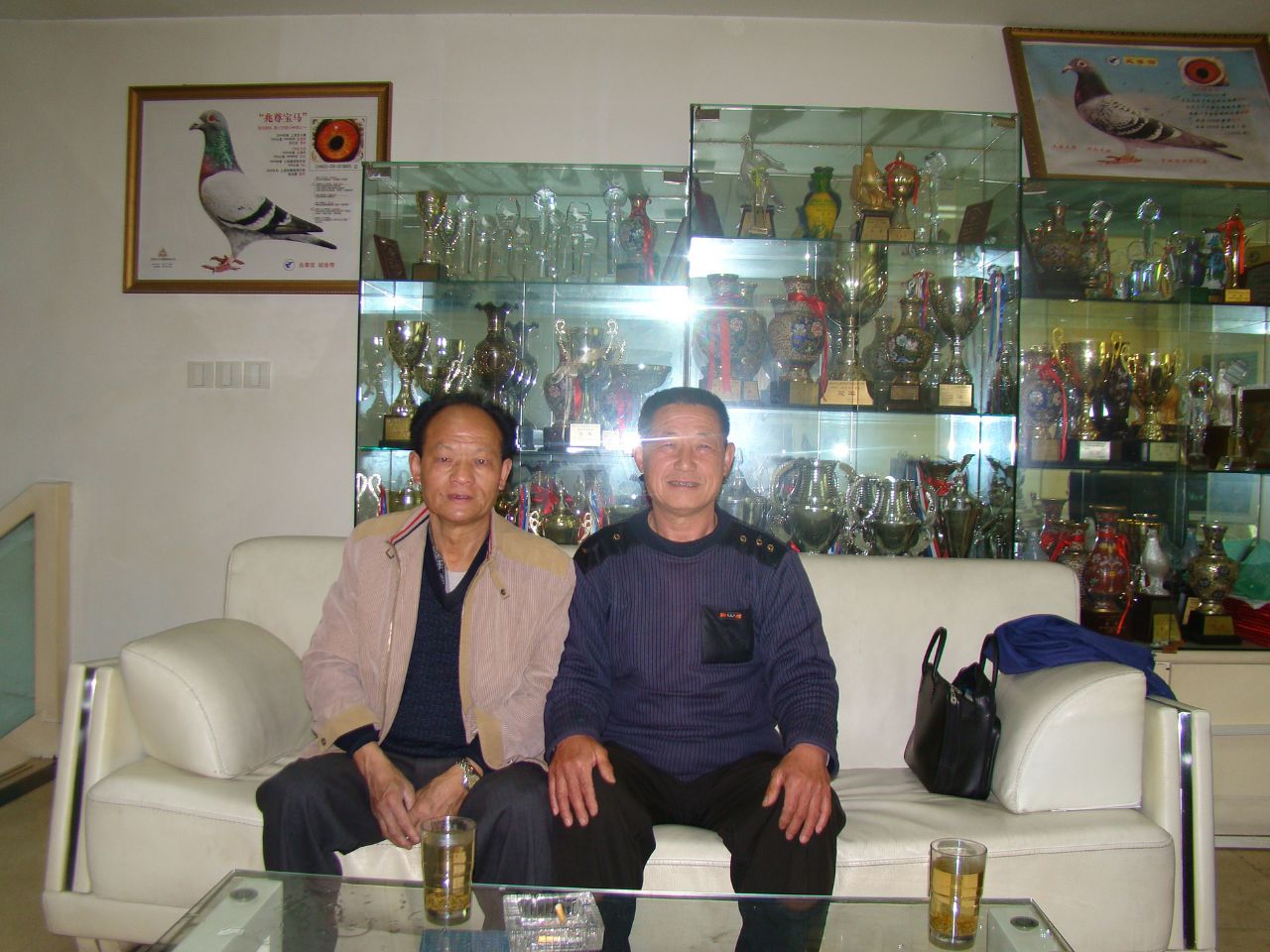 上海"兆尊馆"留念