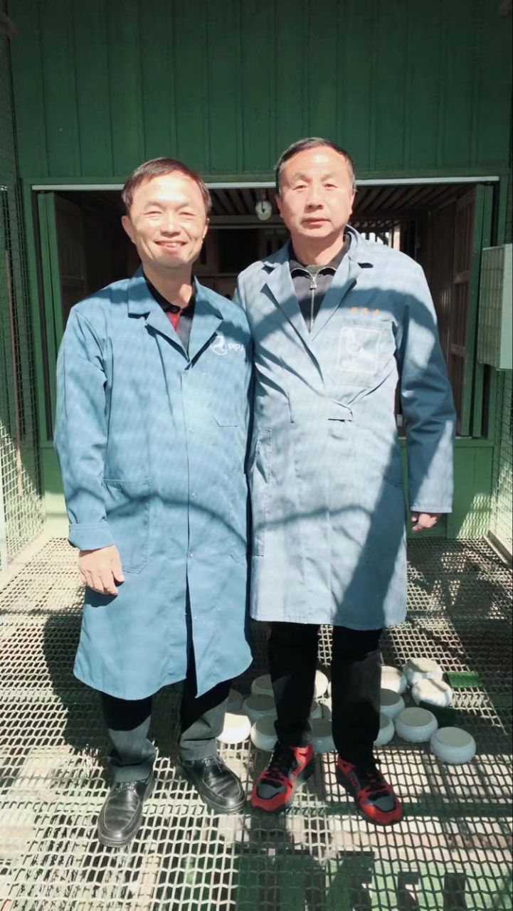 潘胜文先生与台中赖铭居先生